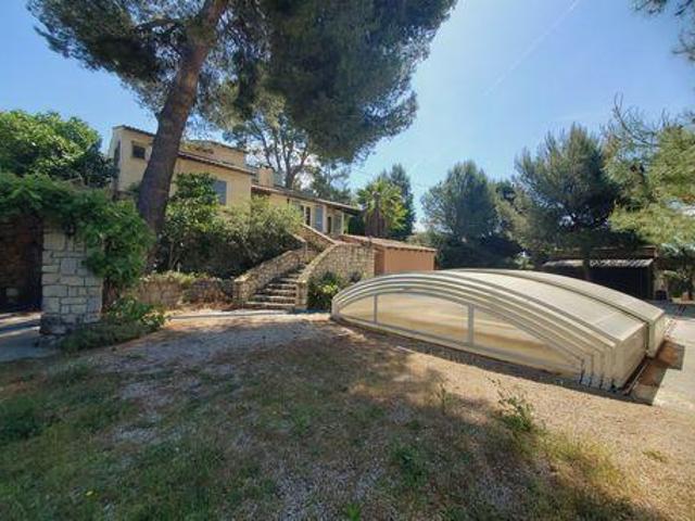 Maison 4 chambres, Rognac Provence 13340 DS102557484