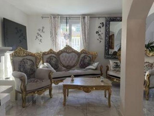 Maison 4 chambres, Rognac Provence Alpes Côte d'Azur 13340 ES96471689