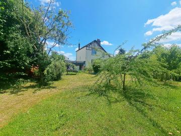 Maison 4 chambres, sous sol, jardin clos