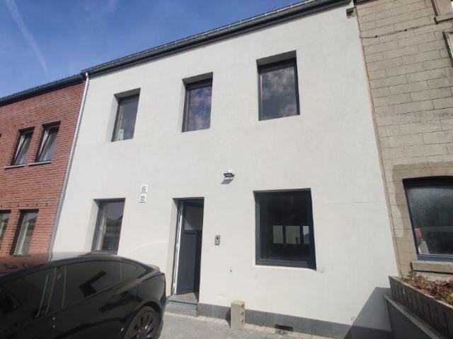 Maison 4 chambres+studio totalement rénovée