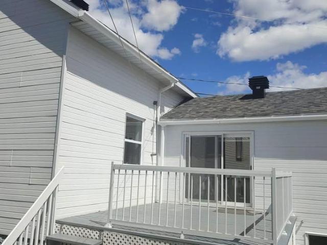 Maison 4 et 1/2 au Ste Claire
