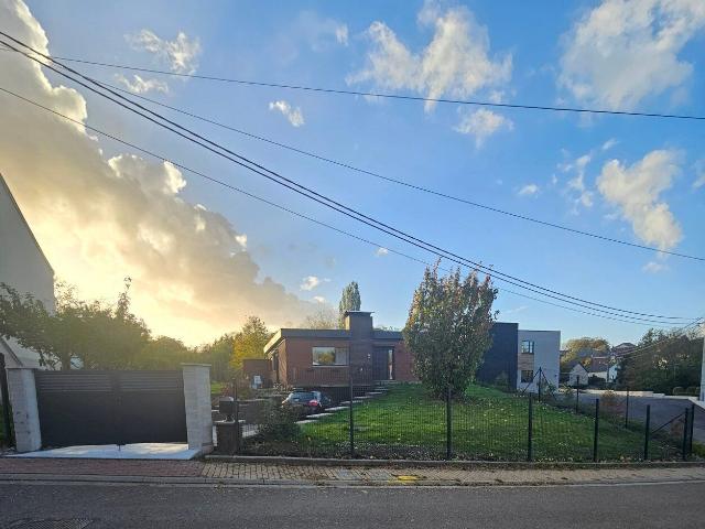 Maison 4 façades à louer sur Ransart