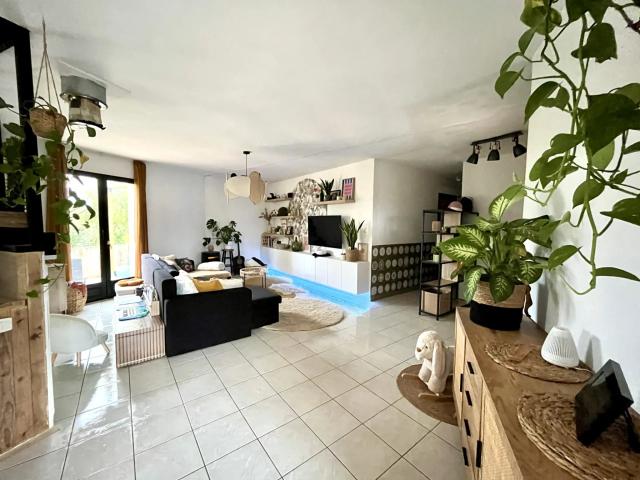 Maison T4 100 m2 Jardin 1700 m2