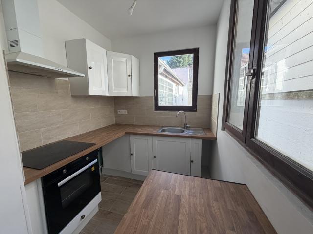 Maison 4 pièce s 3 chambre s 102 m²
