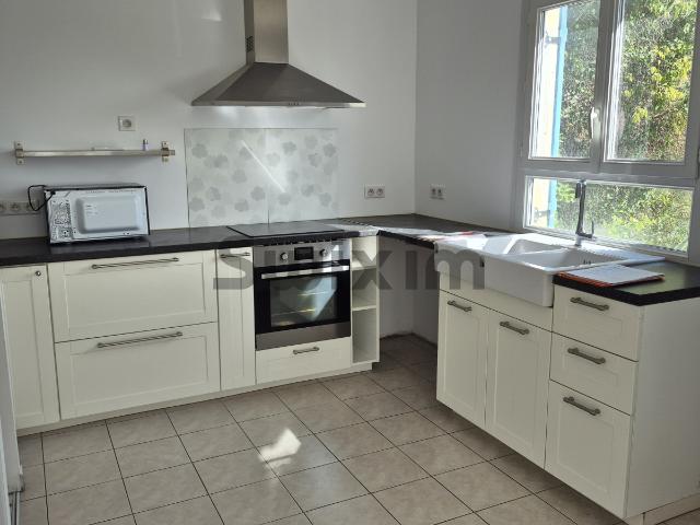 Maison 4 pièce s 3 chambre s 83.21 m²