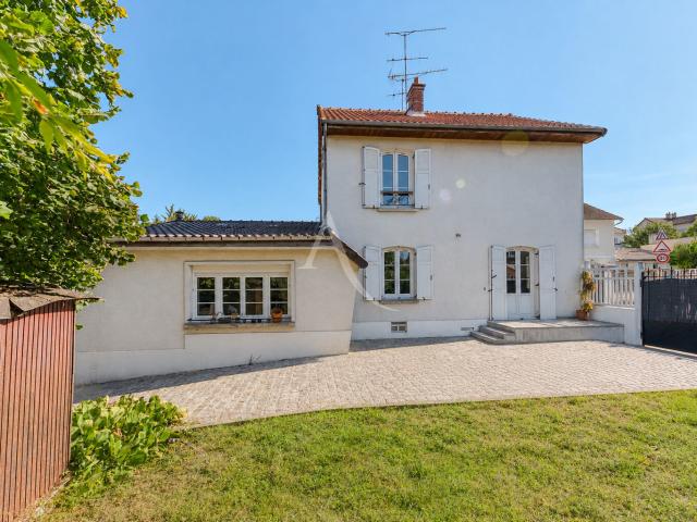 Maison 4 pièces 104 m²