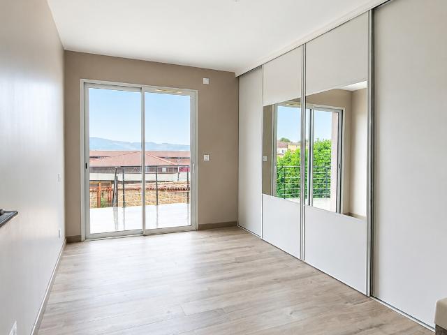Maison 4 pièces, 104 m² à louer à Saint Laurent de Chamousset 69930