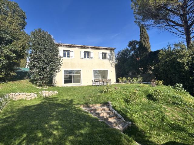 Maison 4 pièces 105 m²