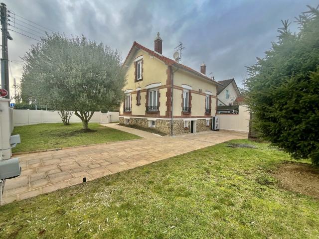 Maison 4 pièces 105 m²