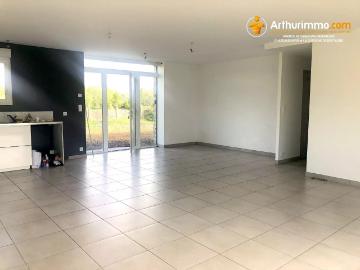 Maison 4 pièces, 105 m² à louer à La Bouëxière 35340
