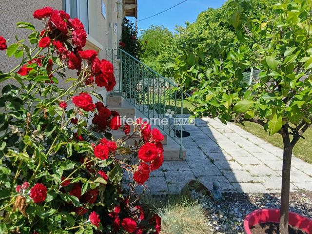 Maison 4 pièces 106 m²