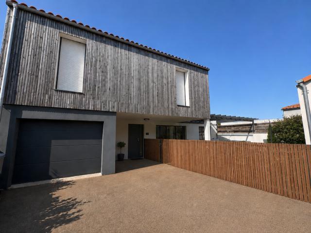 Maison 4 pièces, 106 m² à louer à Les Sables d'Olonne 85340