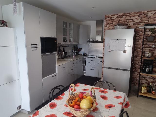 Maison 4 pièces 107 m²