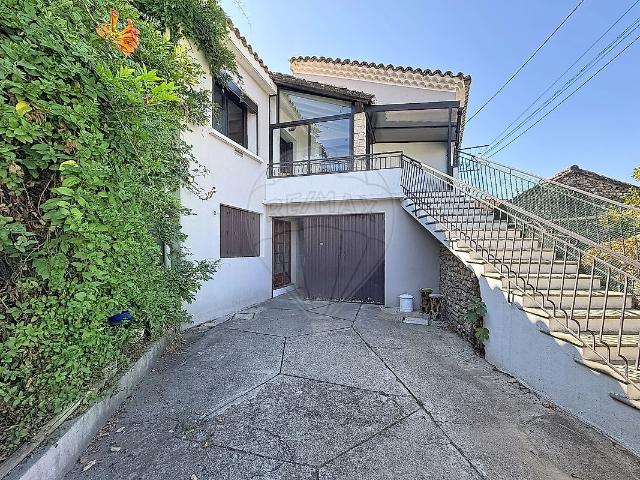 Maison 4 pièces 131 m²