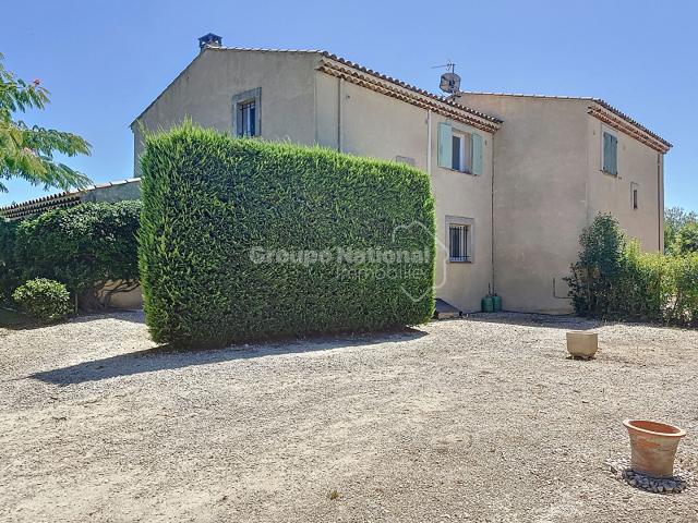 Maison 4 pièces, 107 m² à louer à Berre l'Étang 13130