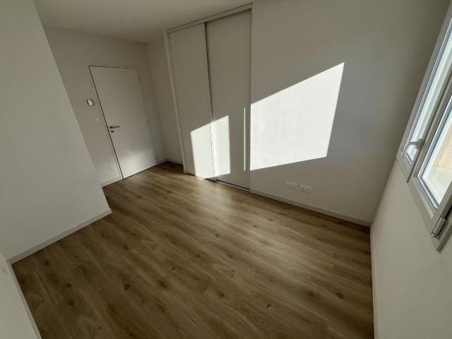 Maison 4 pièces, 107 m² à louer à Luc la Primaube 12450