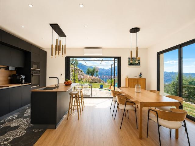 Maison 4 pièces 109 m²