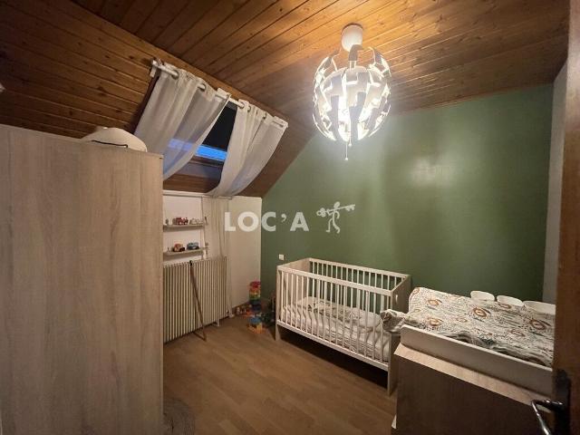 Maison 4 pièces, 100 m² à louer à Couchey 21160