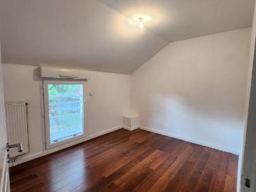 Maison 4 pièces, 100 m² à louer à Saint Étienne 42230
