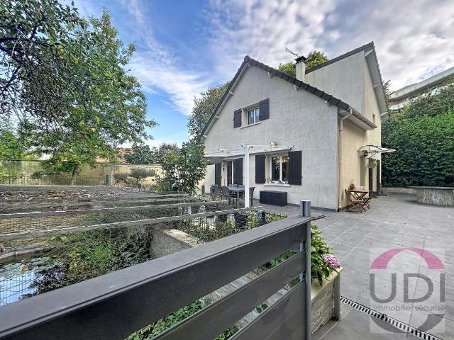 Maison 4 pièces 101 m²