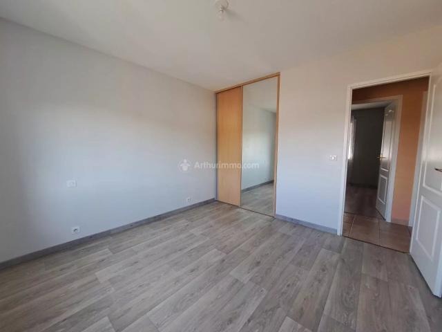 Maison 4 pièces, 101 m² à louer à Labastide Gabausse 81400