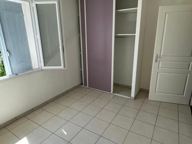 Maison 4 pièces, 101 m² à louer à L'Houmeau 17137