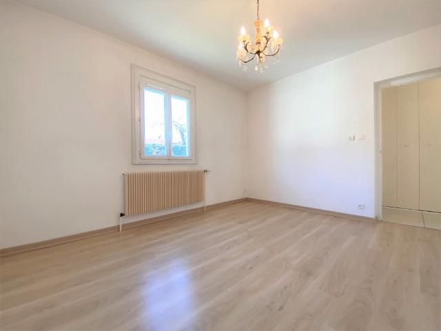 Maison 4 pièces, 101 m² à louer à Saint Genis Laval 69230