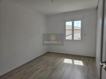 Maison 4 pièces, 95 m² à louer à Saint Paul Trois Châteaux 26130