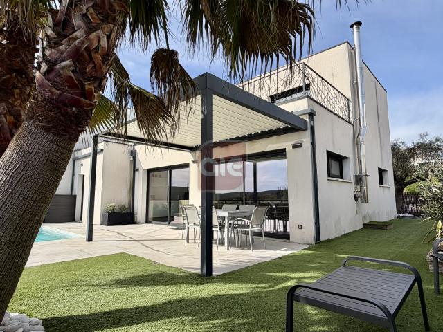 Maison 4 pièces 102 m²