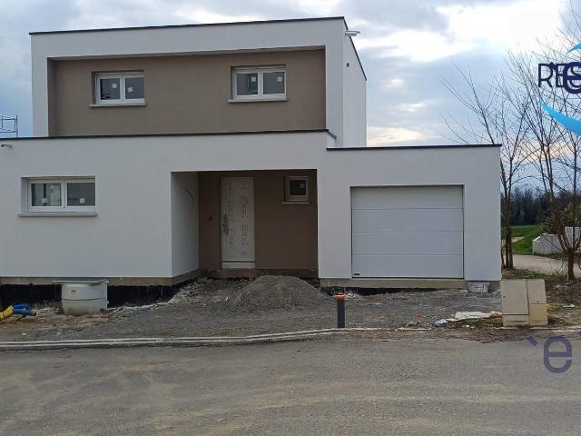 Maison 4 pièces 102 m²