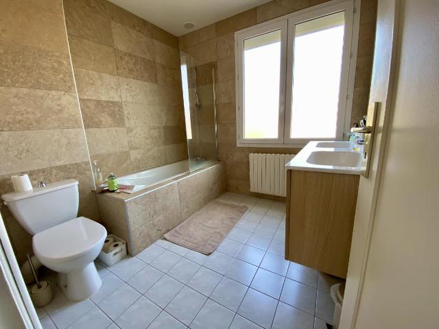 Maison 4 pièces, 102 m² à louer à Le Mans 72000
