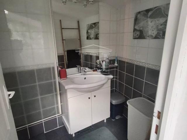 Maison 4 pièces, 102 m² à louer à Sorgues 84700