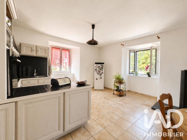 Maison 4 pièces, 103 m² à louer à Cayres 43510