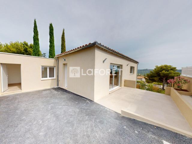 Maison 4 pièces, 103 m² à louer à Coudoux 13111