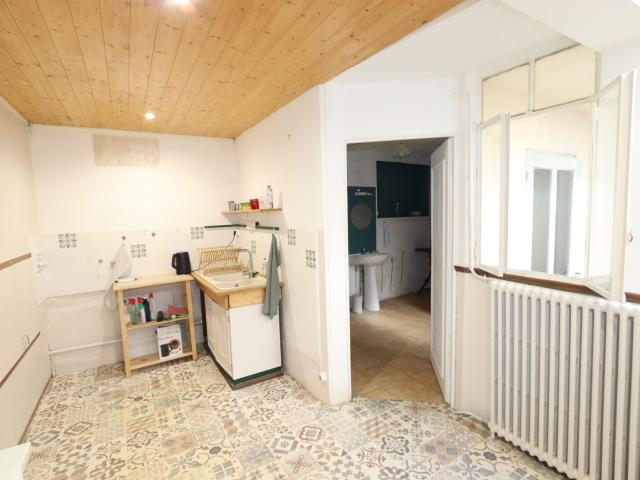 Maison 4 pièces, 103 m² à louer à La Charité sur Loire 58400