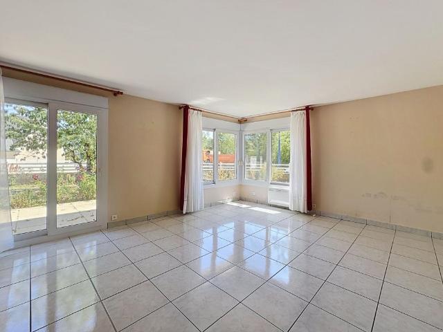Maison 4 pièces, 103 m² à louer à Laissac Sévérac l'Église 12310