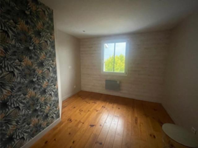 Maison 4 pièces, 103 m² à louer à Paillet 33550