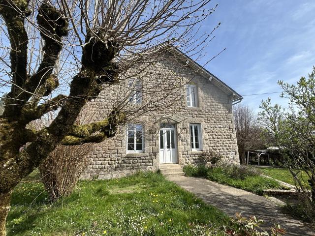 Maison 4 pièces 114 m²