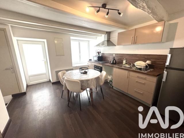 Maison 4 pièces, 114 m² à louer à Saint Jean de Sauves 86330