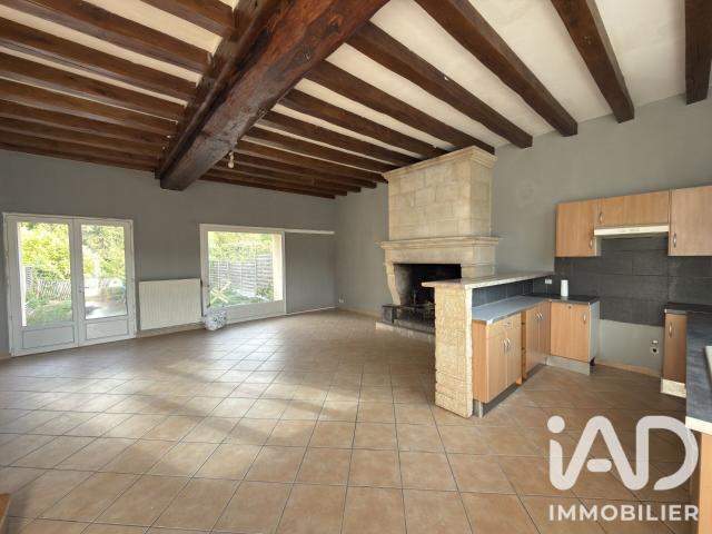 Maison 4 pièces, 115 m² à louer à Auffreville Brasseuil 78930