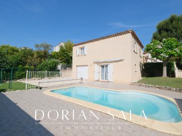 Maison 4 pièces 117 m²