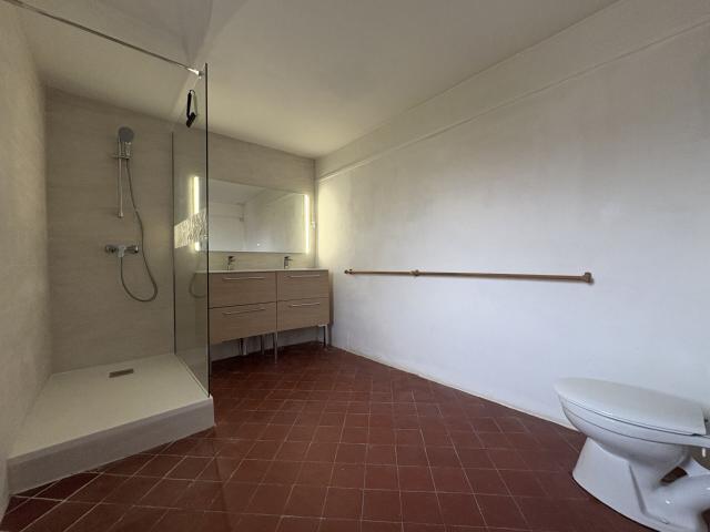 Maison 4 pièces, 117 m² à louer à Aubagne 13400