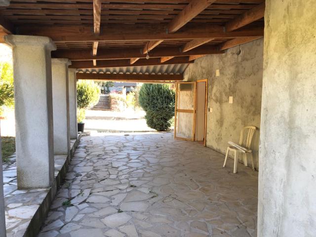 Maison 4 pièces, 117 m² à louer à Pierrefeu 06910