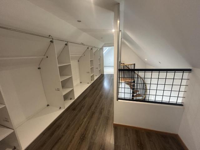 Maison 4 pièces, 118 m² à louer à Cambrai 59400