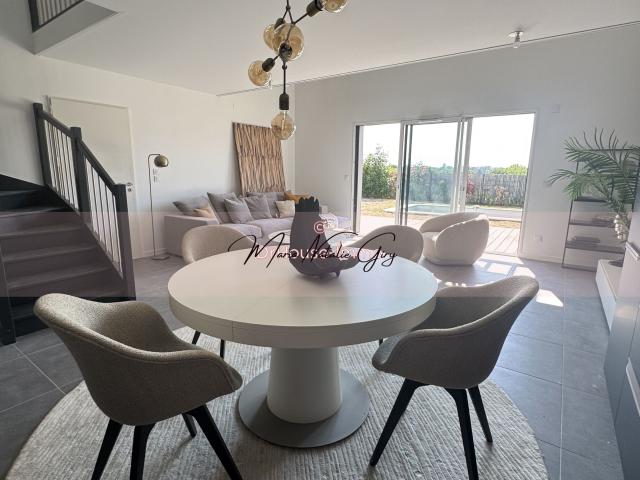 Maison 4 pièces 110 m²