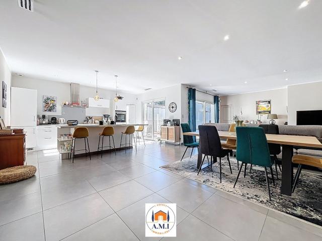 Maison 4 pièces 110 m²