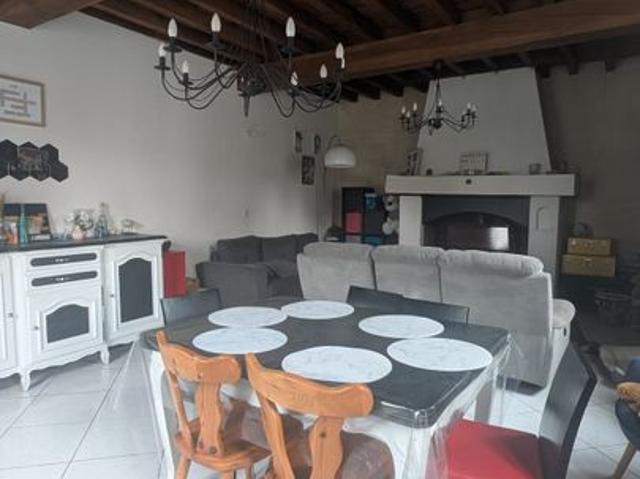 Maison 4 pièces, 110 m² à louer à Camelin 02300