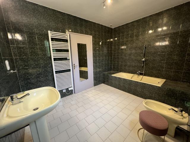Maison 4 pièces, 110 m² à louer à Chassiers 07110
