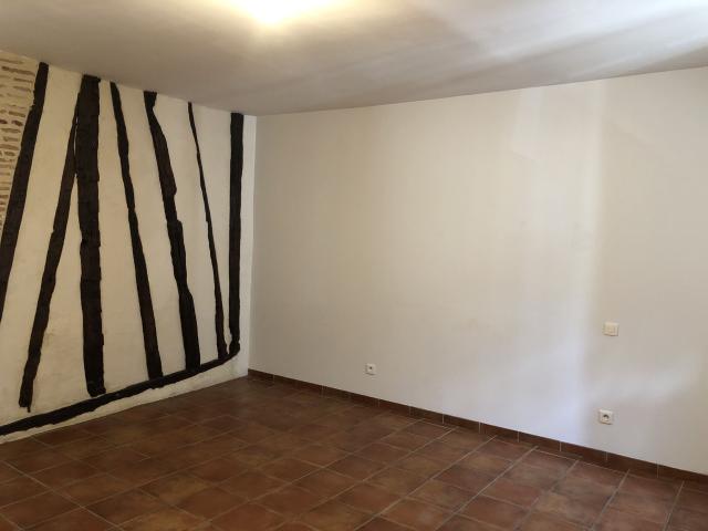 Maison 4 pièces, 110 m² à louer à Gontaud de Nogaret 47400