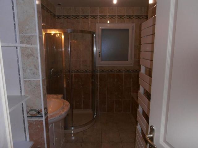 Maison 4 pièces, 110 m² à louer à Les Brouzils 85260